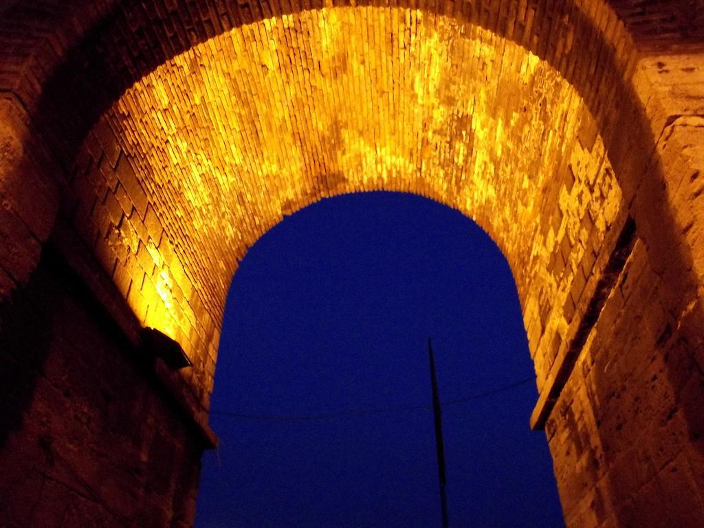 Golden Gate Hotel Topkapi Istanbul Exteriör bild